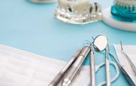 فراخوان ۱۰هزار بیمار یک دندان‌پزشک برای بررسی احتمال ابتلا به بیماری‌های عفونی