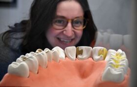 سیری در تاریخ دندان‌پزشکی انگلستان