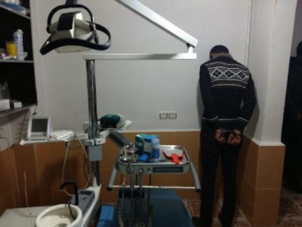 دستگیری دندانپزشک قلابی در قزوین