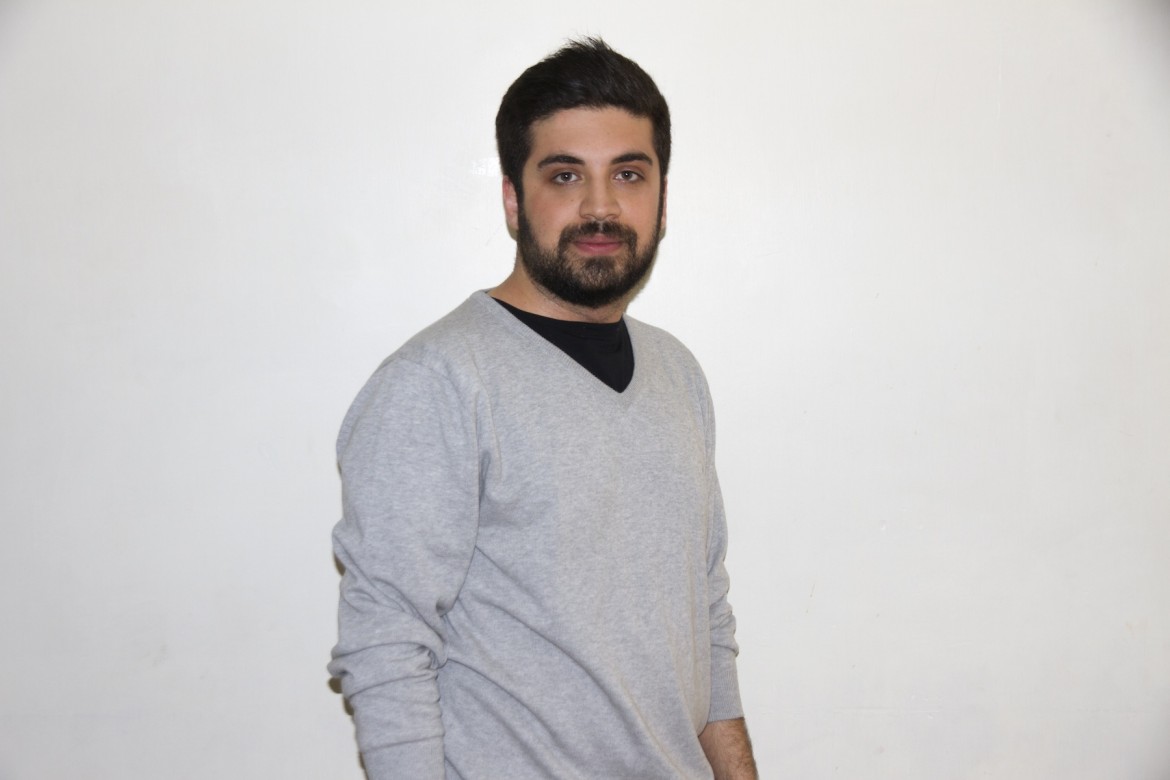عماد قلی‌پور، هنرمند تاتر از تجربه حضور در حوزه دندانپزشکی می‌گوید