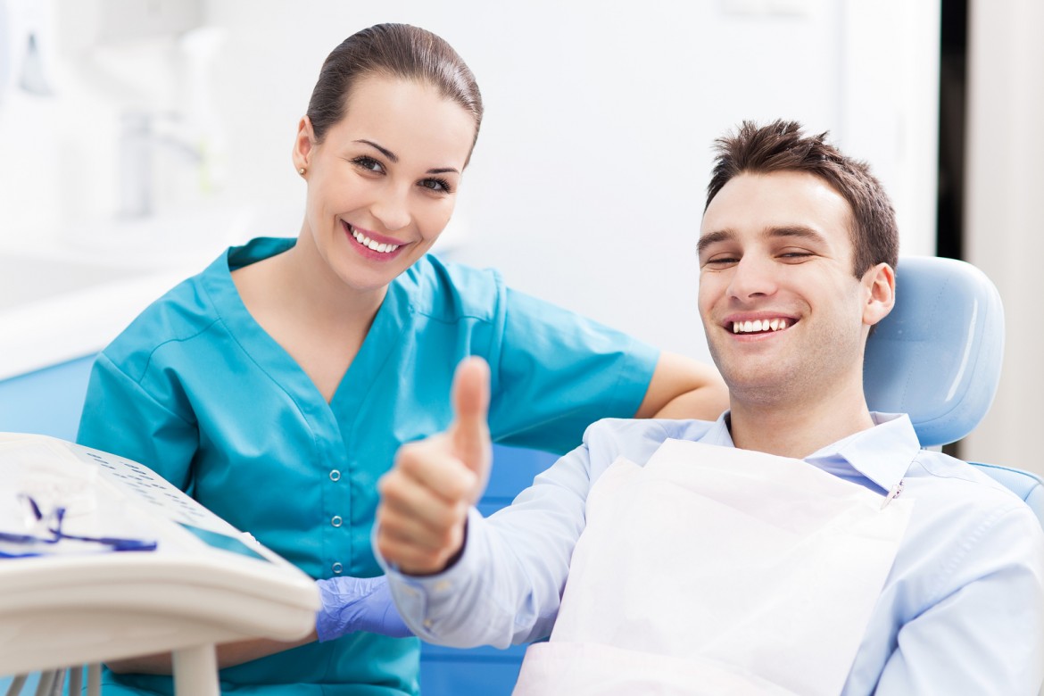 دندانپزشکان هنگام معاینه به چه نکاتی توجه می‌کنند؟