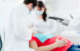 آیا درمان‌های دندانپزشکی در دوران بارداری ایمن است؟