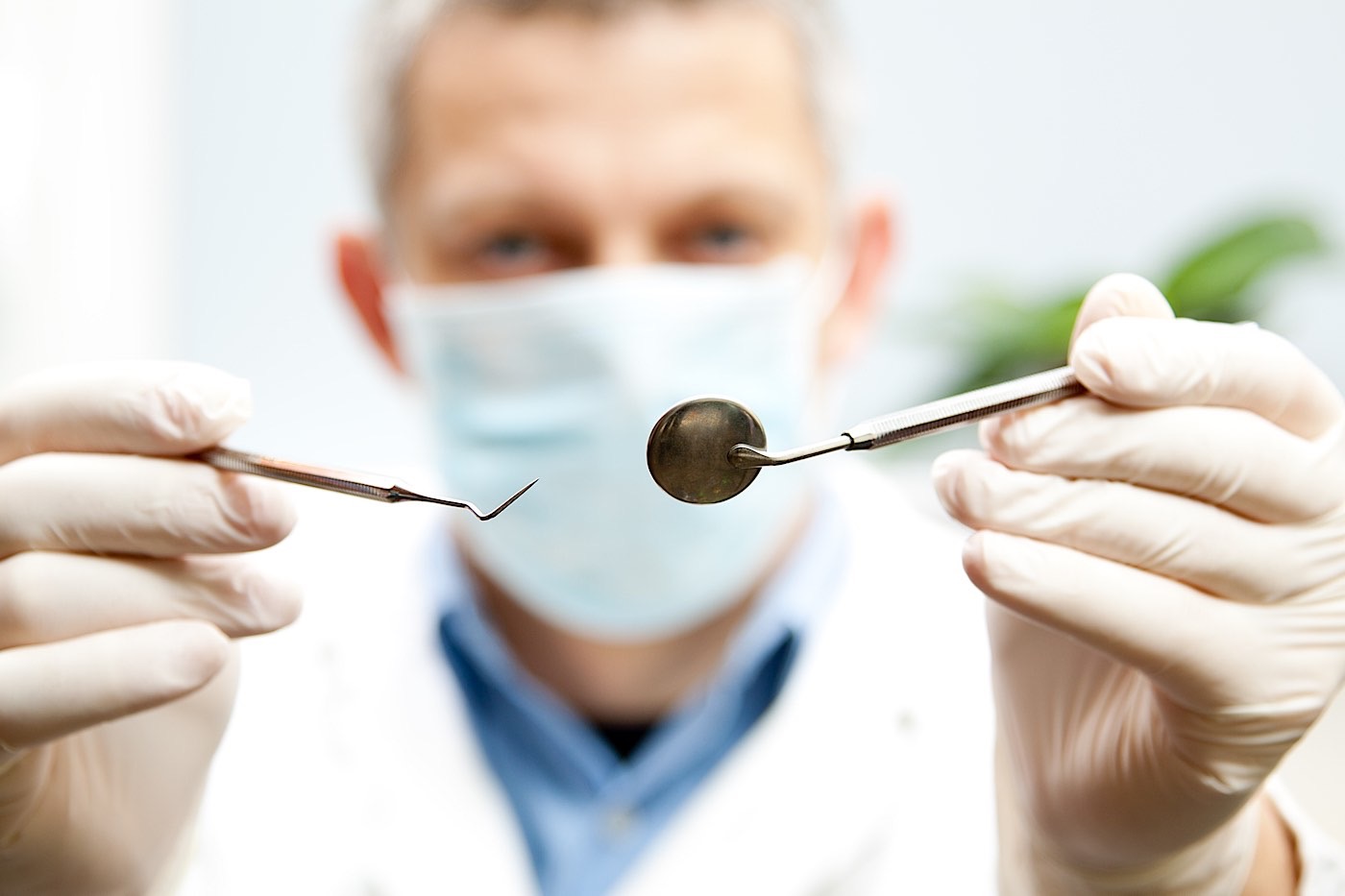 درباره ماسک زدن دندانپزشکان