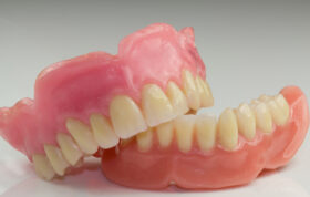 سرقت دندان مصنوعی برای تامین مواد مخدر