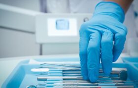 قصور دندانپزشک جراح یک نفر به کام مرگ کشاند