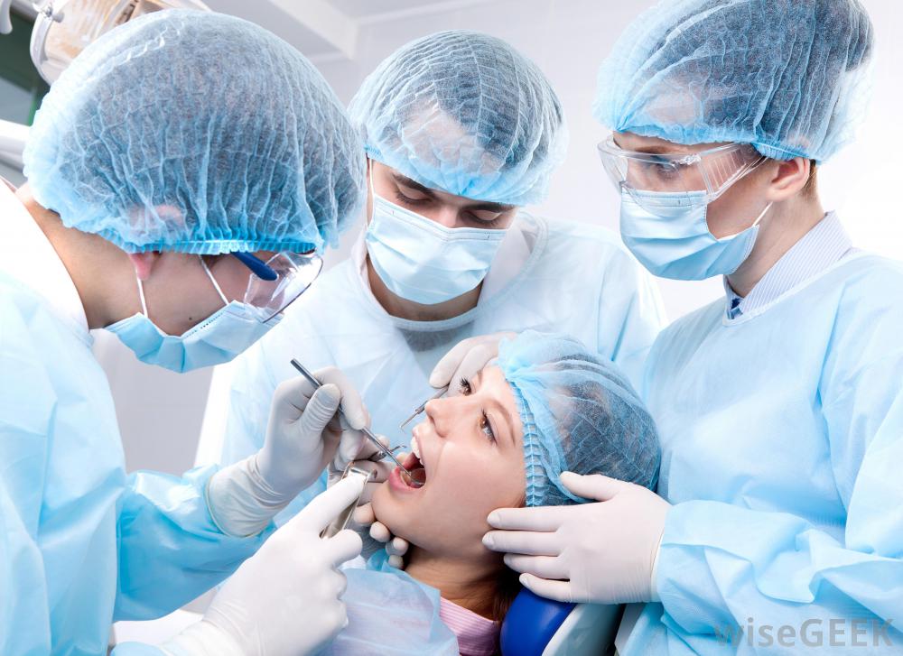 کار گروهی در دندانپزشکی؛ واقعیت یا رویا