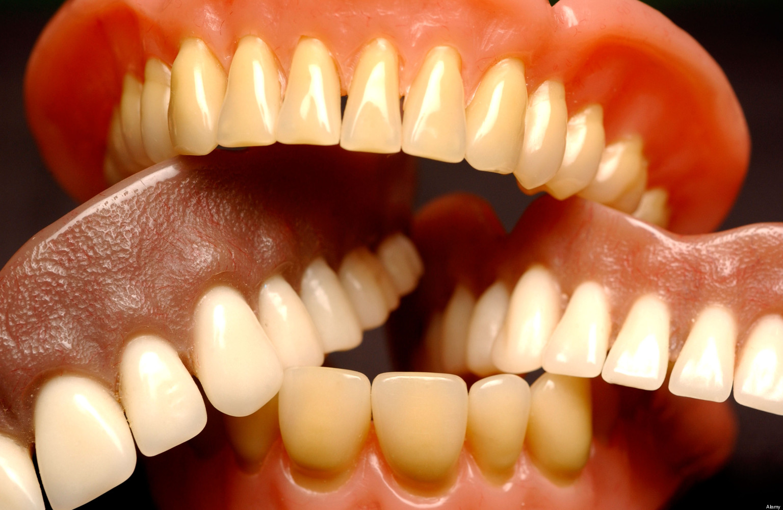 داستان دندانپزشکی: تکثیر تاسف‌انگیز پدربزرگ